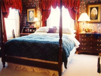 Chestnut Street Inn - Sheffield, IL