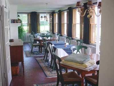 Chestnut Street Inn - Sheffield, IL