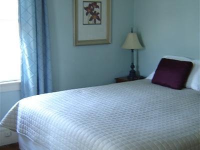 White Horse Inn - Pittsfield, MA