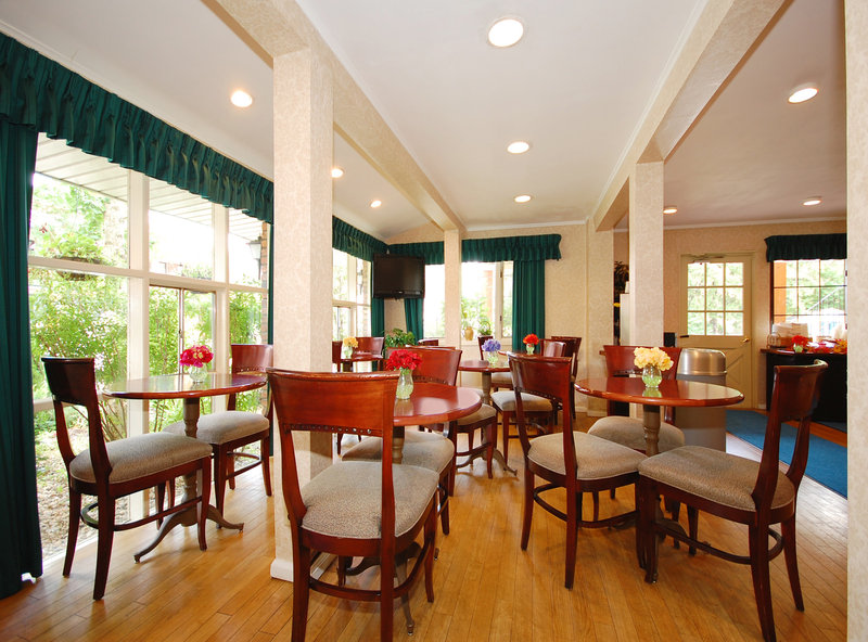 BEST WESTERN Woodbury Inn