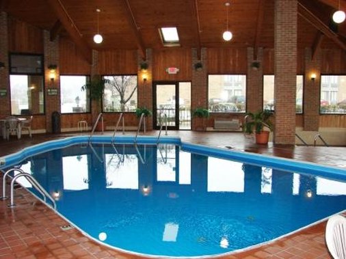 Christopher Inn & Suites - Chillicothe, OH