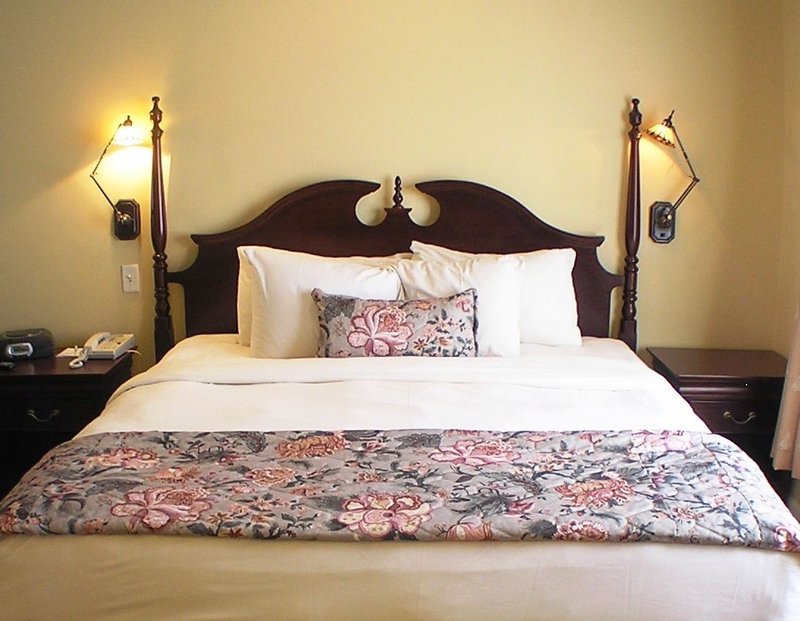 Senator Inn & Spa - Augusta, ME