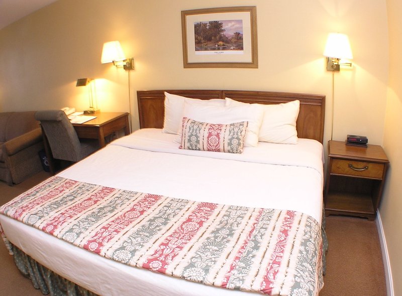 Senator Inn & Spa - Augusta, ME