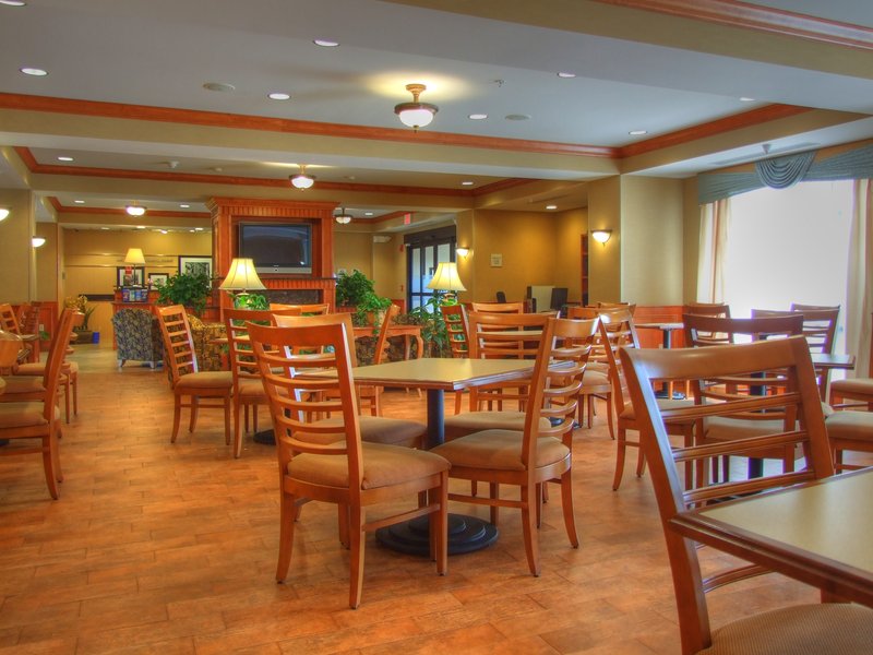 Hampton Inn - Walled Lake, MI