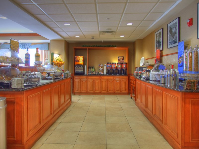 Hampton Inn - Walled Lake, MI