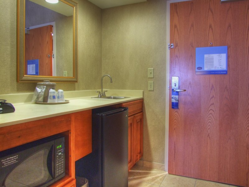 Hampton Inn - Walled Lake, MI