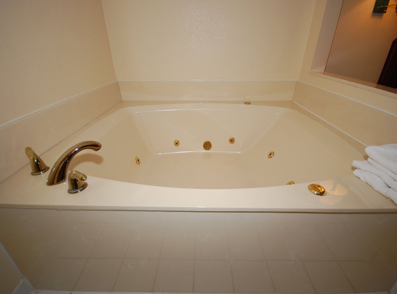 Best Western Inn & Suites - Byron, GA