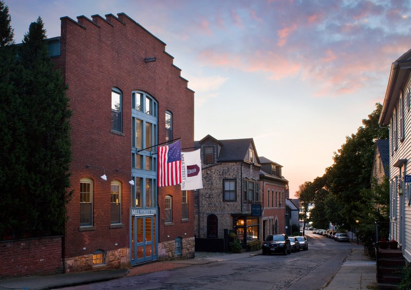 Mill Street Inn - Newport, RI