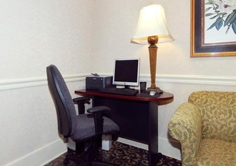 Comfort Inn West