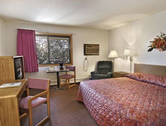 Travelodge Shakopee - Shakopee, MN