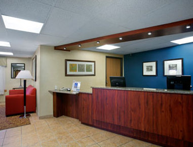 Travelodge - Davenport, IA