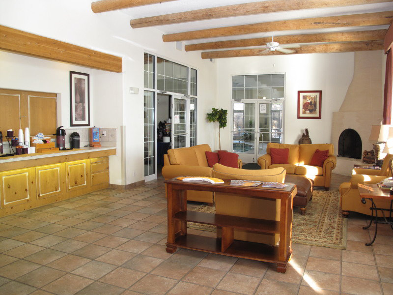 Holiday Inn Express - Santa Rosa, NM