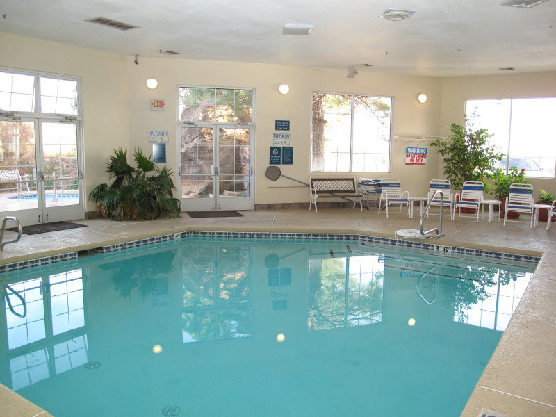 Holiday Inn Express - Santa Rosa, NM