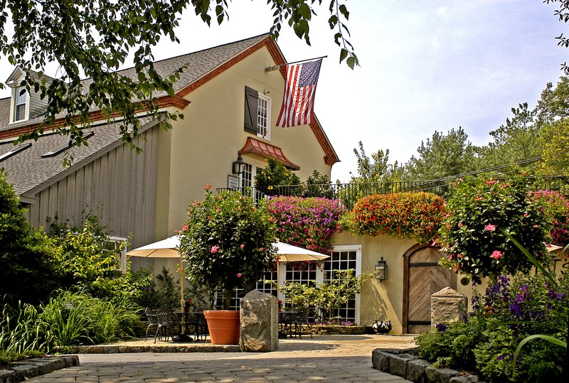 INN AT MONTCHANIN VILLAGE - Montchanin, DE