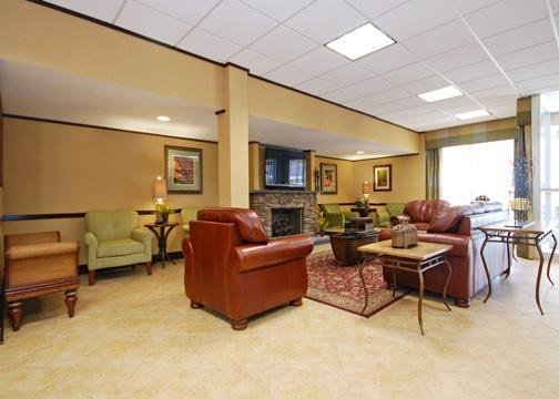 Red Roof Inn - Phenix City, AL