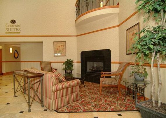 Comfort Suites - Batesville, AR