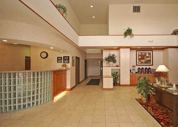 Comfort Suites At Metro Center - Phoenix, AZ