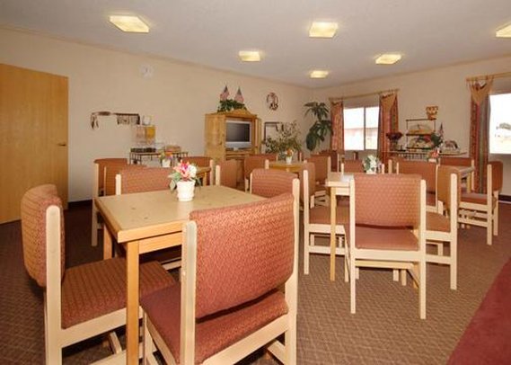 Econo Lodge West - Pueblo, CO