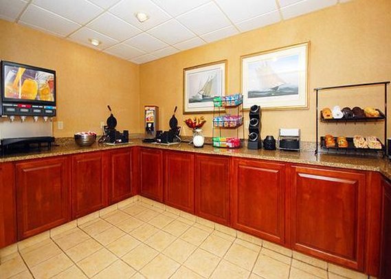 Quality Inn - Mystic, CT