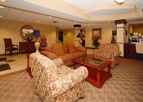Comfort Suites Danbury - Danbury, CT