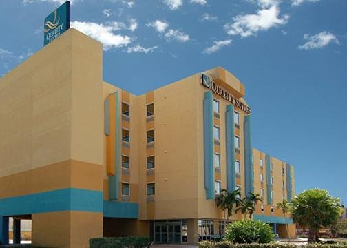 Quality Suites - Cocoa Beach, FL