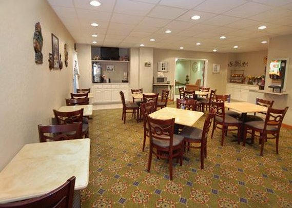 Comfort Inn & Suites - Dalton, GA