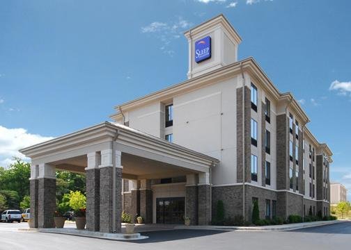 Sleep Inn & Suites