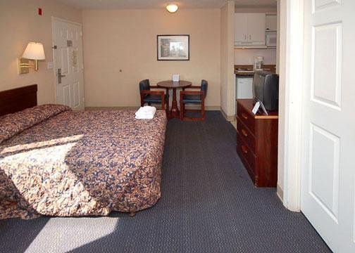 Suburban Extended Stay West Six Flags - Lithia Springs, GA