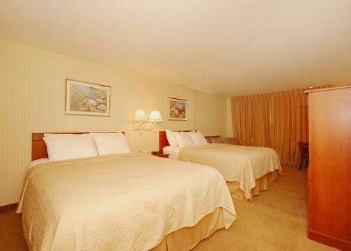 Quality Inn - Waukegan, IL