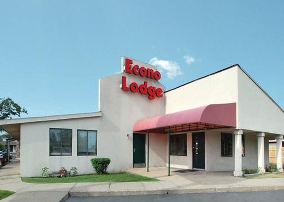 Econo Lodge-South Bend Airport - South Bend, IN