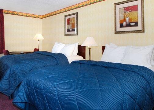 Comfort Inn - Warren, IN