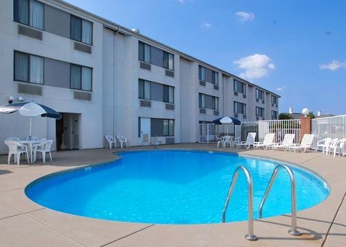 Sleep Inn - Jasper, IN