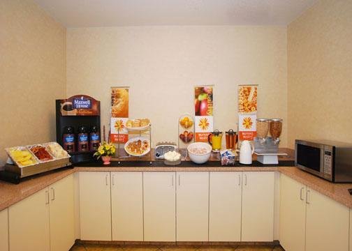 Rodeway Inn & Suites - Parsons, KS