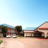 Econo Lodge Inn & Suites