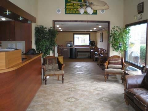 Econo Lodge - Warren, MI