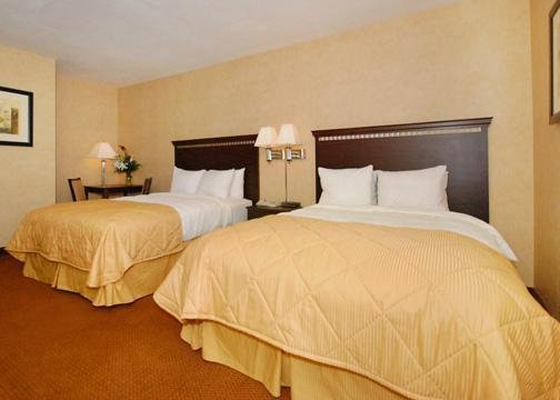Clarion Hotel - Springfield, MO