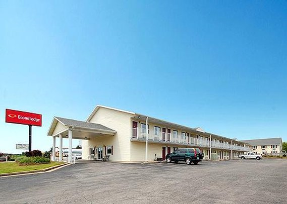 Econo Lodge - Knob Noster, MO