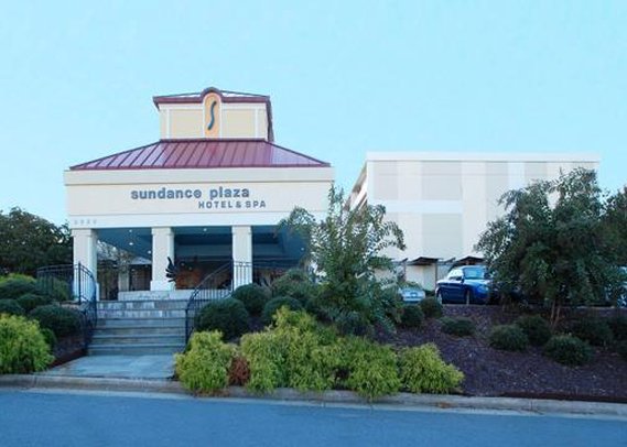 Sundance Plaza Hotel & Suites - Winston Salem, NC