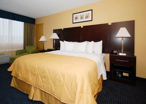 Clarion Hotel - Manchester, NH