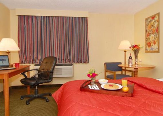 Comfort Inn Runnemede - Runnemede, NJ