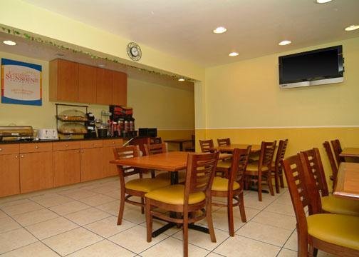 Microtel Inn & Suites By Wyndham Gallup - Gallup, NM