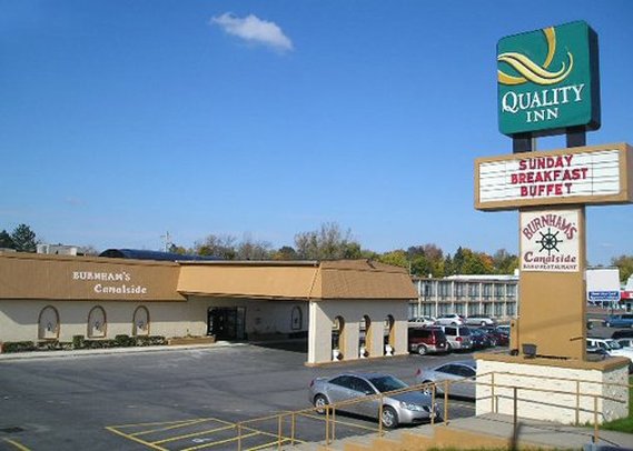 QUALITY INN-FINGER LAKES - Newark, NY