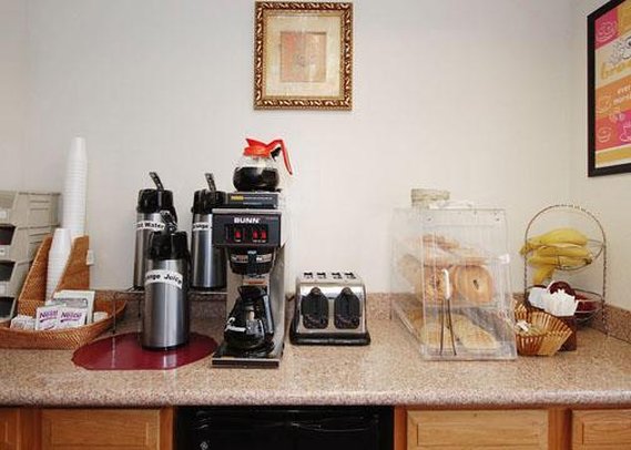 Econo Lodge - Rome, NY