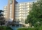 Quality Hotel & Suites