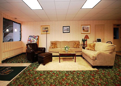 Super 8-North Lima Oh - North Lima, OH