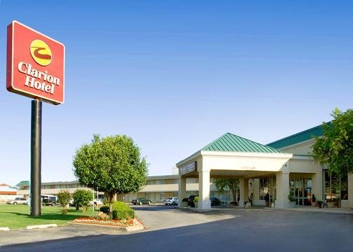 Clarion Hotel Airport - Oklahoma City, OK