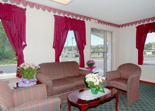 Rodeway Inn - New Cumberland, PA