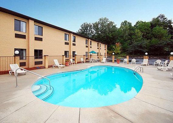 Comfort Inn - Clinton, TN