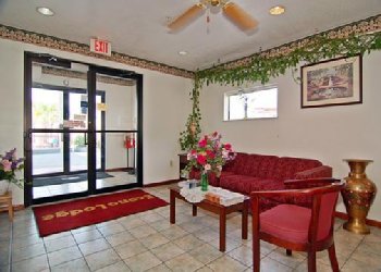 Monsoon Inn - Lobby