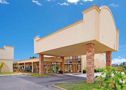 Quality Inn - Baytown, TX